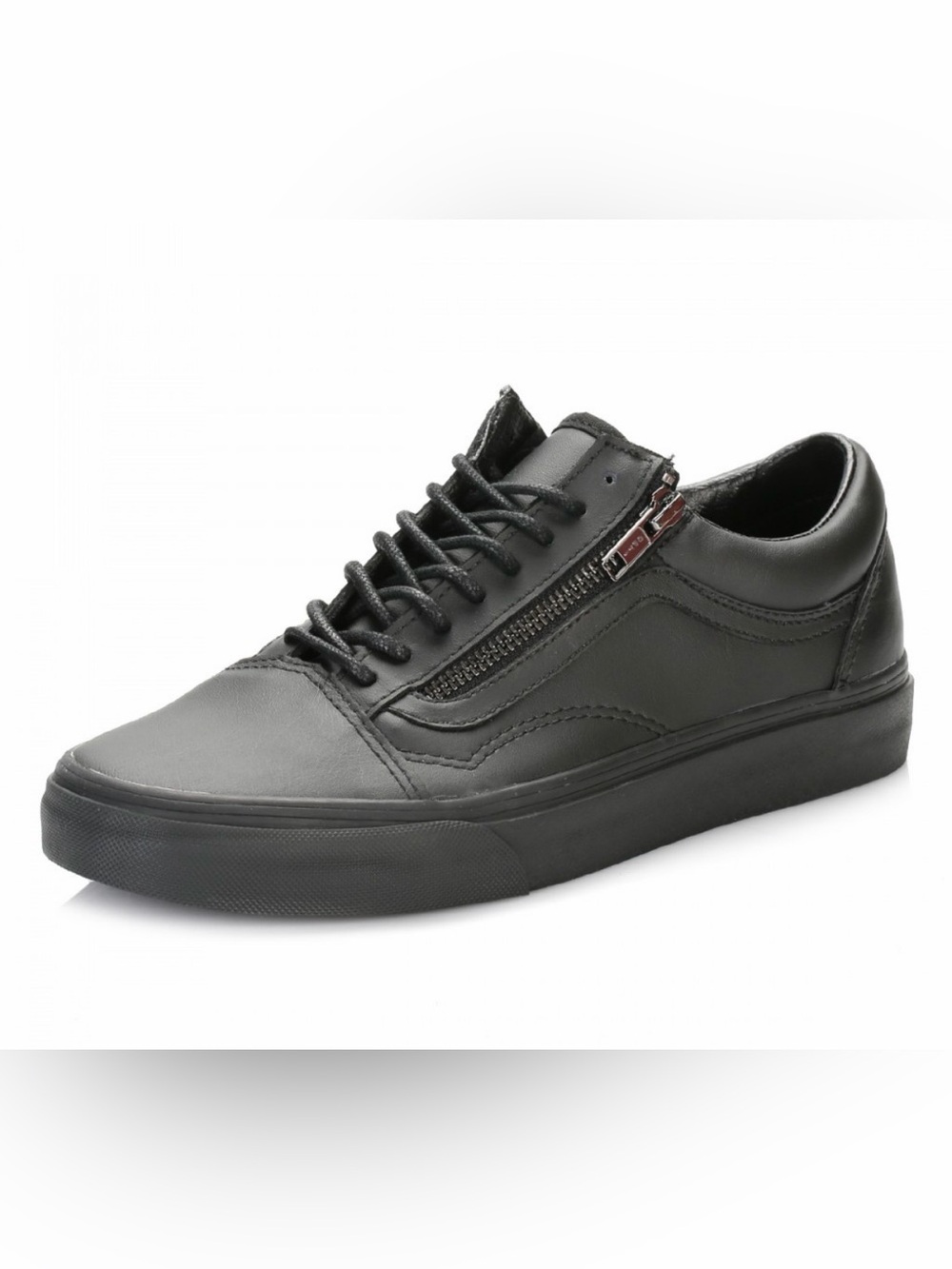 Vans Black Leather Low-Top Sneaker with Side Zip‎ skate grunge 90’s Y2K